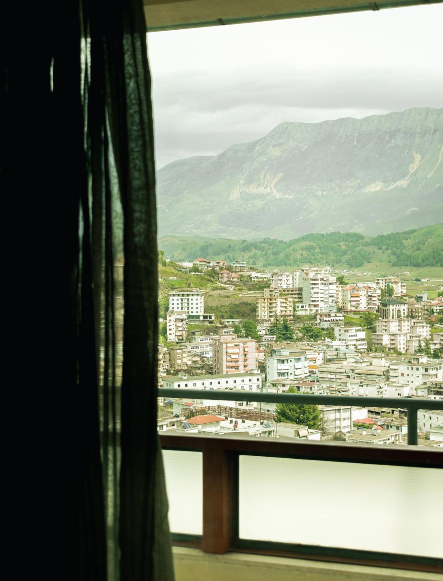 Guesthouse Shtino Gjirokastra Kültér fotó