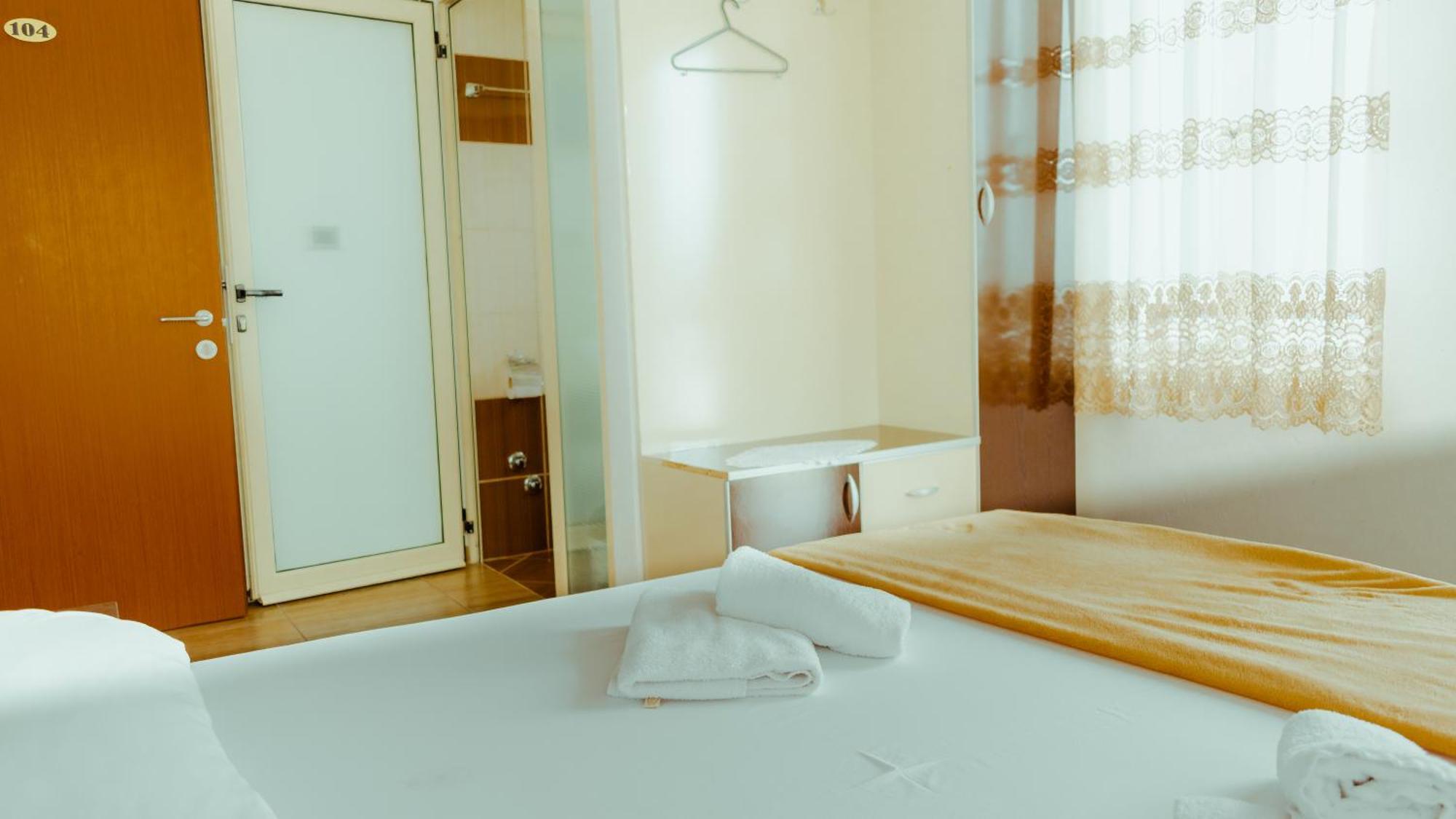 Guesthouse Shtino Gjirokastra Kültér fotó