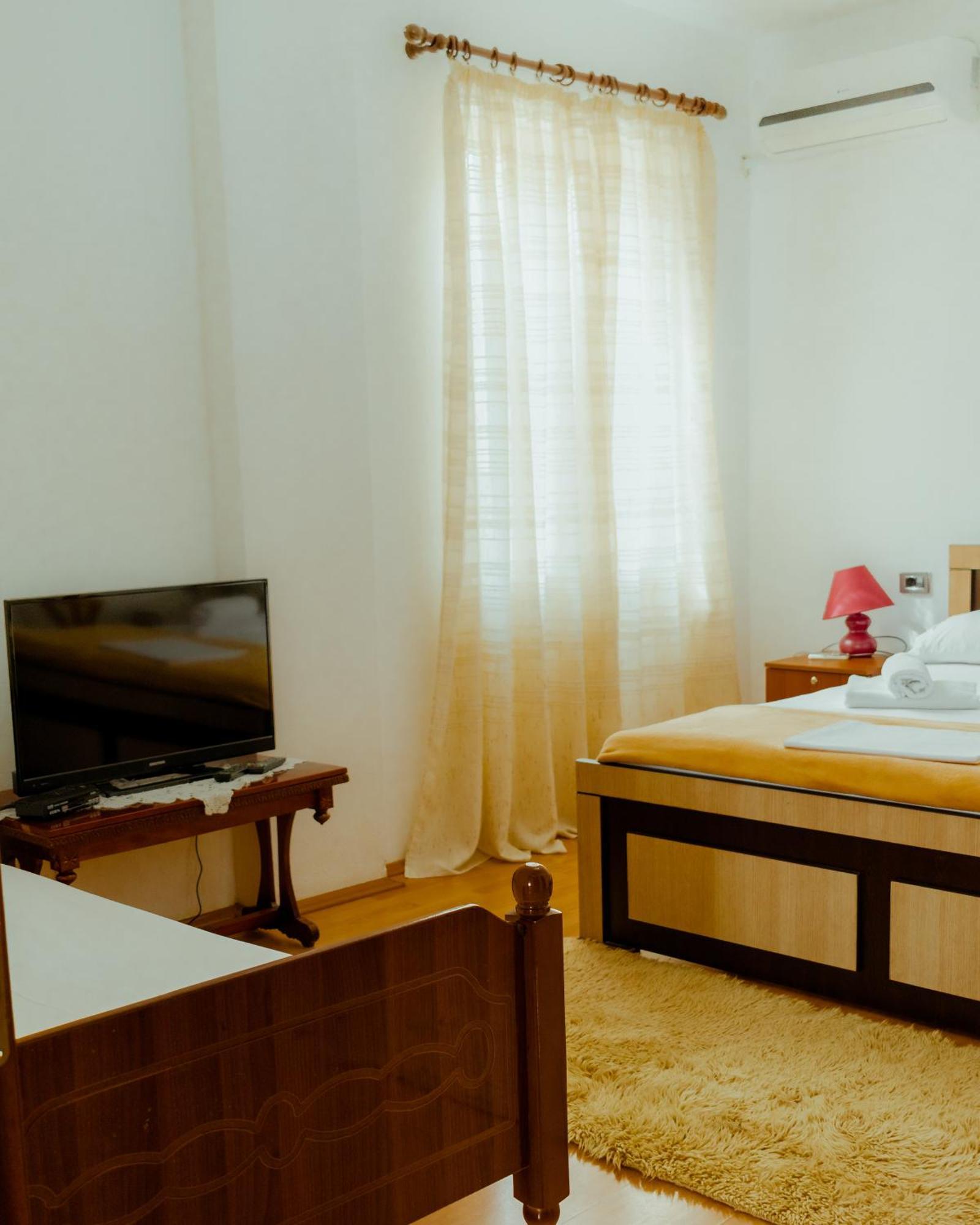 Guesthouse Shtino Gjirokastra Kültér fotó